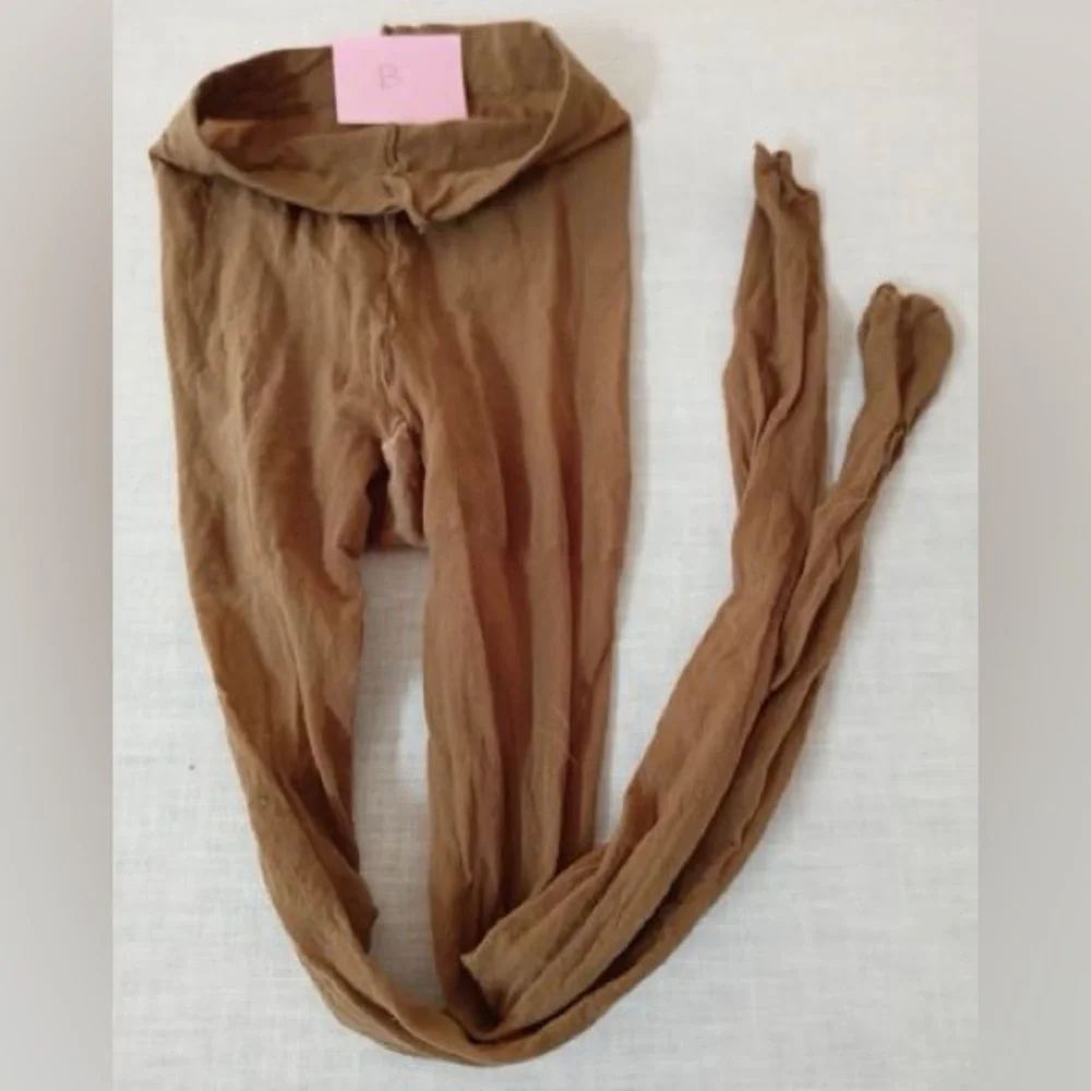 🌞 Sheer sort silky Pantyhose various colors available your pick.size S